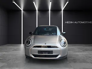 MINI J01 Cooper E