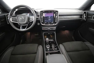 Fahrzeugbild VOLVO XC40 1.5 T4 PiH Ultimate Dark