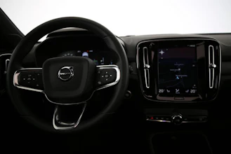 https://vehicle.imgix.net/4404564/b4d2fa22-2ecf-4c6f-93e9-fcfdc60e86b3.jpg