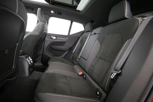 Fahrzeugbild VOLVO XC40 1.5 T4 PiH Ultimate Dark