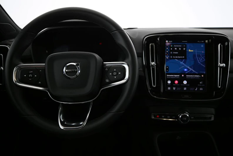 Fahrzeugbild VOLVO C40