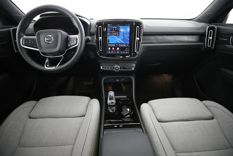 Fahrzeugbild VOLVO C40