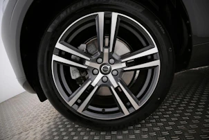 Fahrzeugbild VOLVO XC60 2.0 B4 MH Core