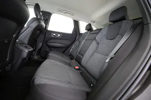 VOLVO XC60 2.0 B4 MH Core