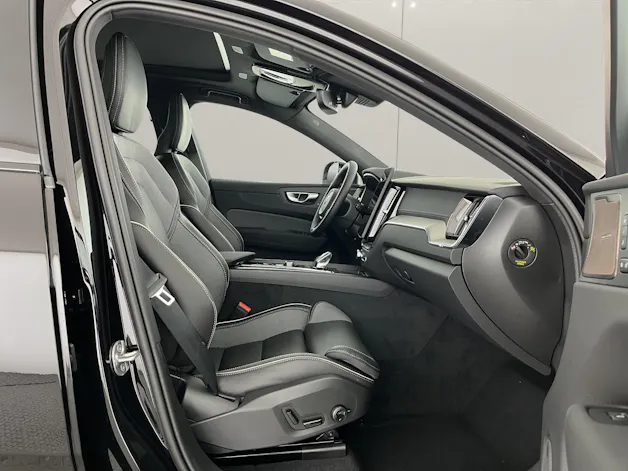 Volvo XC60 2.0 T8 TE Black Edition eAWD