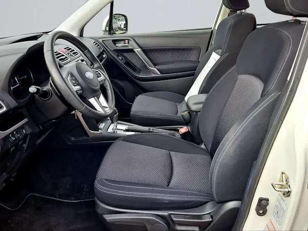 Subaru Forester Station 2.0 Swiss
