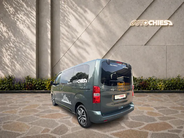 Peugeot Traveller Standard 2.2 BlueHDi 180 Family Edition S/S