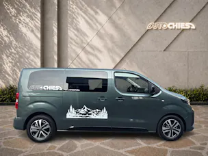 PEUGEOT Traveller Standard 2.2 BlueHDi 180  Family Edition S/S
