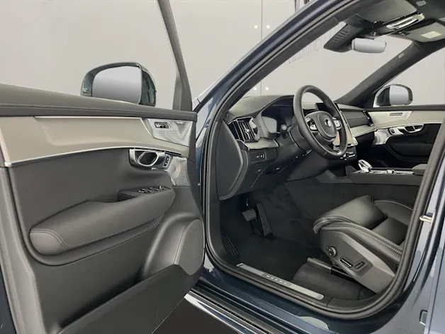 Volvo XC90 2.0 T8 TE Black Edition eAWD
