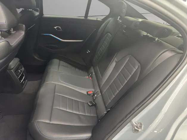 BMW 330d xDrive Limousine