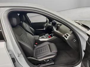 BMW 330d xDrive Limousine