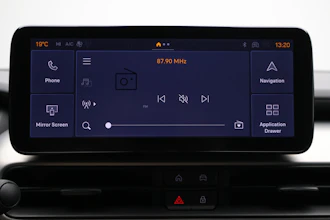 https://vehicle.imgix.net/4404728/fc5b2301-8590-4cdb-98fa-9d3890048e0b.JPG