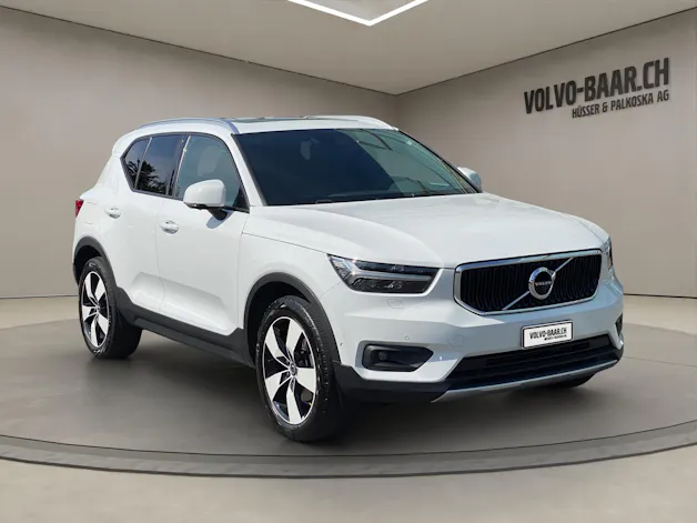 Volvo XC40 2.0 D4 Momentum AWD