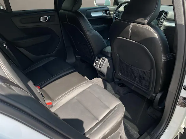Volvo XC40 2.0 D4 Momentum AWD