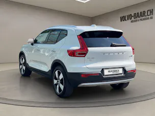 Volvo XC40 2.0 D4 Momentum AWD
