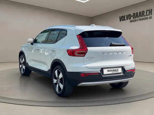 Volvo XC40 2.0 D4 Momentum AWD