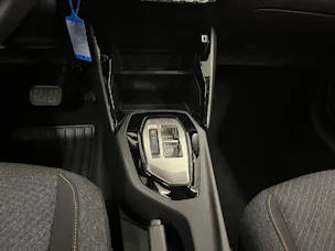 PEUGEOT 208 1.2 Hybrid Style