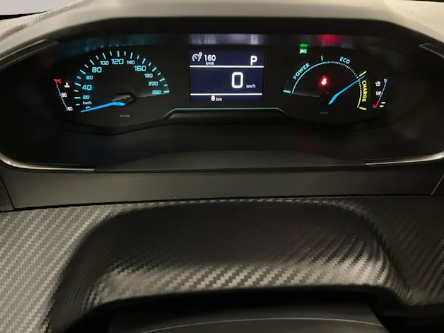 PEUGEOT 208 1.2 Hybrid Style