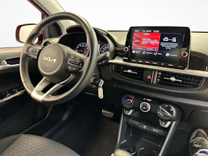 https://vehicle.imgix.net/4404805/5dfc481d-5ba7-4573-8030-e37c197cd159.jpg