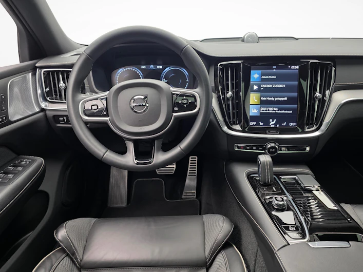 immagine del veicolo VOLVO V60