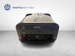 https://vehicle.imgix.net/4404824/7583de91-99d6-48dd-b578-4aa67aa0bfd1.jpg
