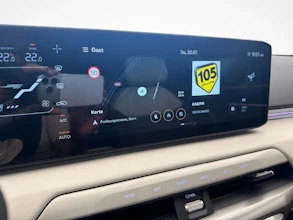https://vehicle.imgix.net/4404824/7d94b23b-f812-41e6-92db-a4d8f837d1a0.jpg