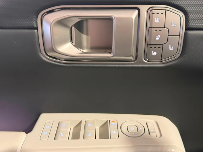 image du véhicule KIA EV4