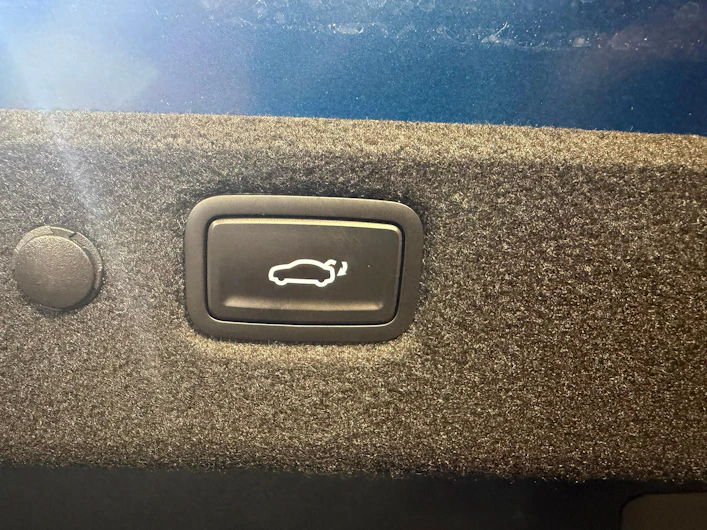 image du véhicule KIA EV4