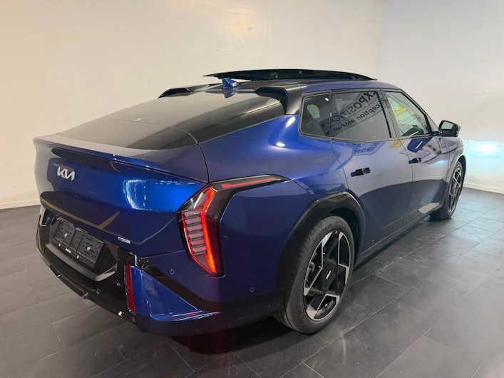 image du véhicule KIA EV4