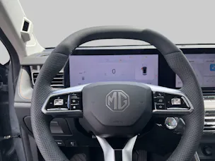 MG HS 1.5 Hybrid Luxury