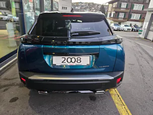 Peugeot 2008 1.2 Hybrid 145 GT Exclusive