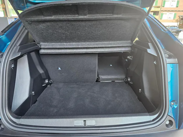 Peugeot 2008 1.2 Hybrid 145 GT Exclusive