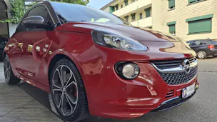 Opel Adam 1.4i Turbo S Black Jack S/S