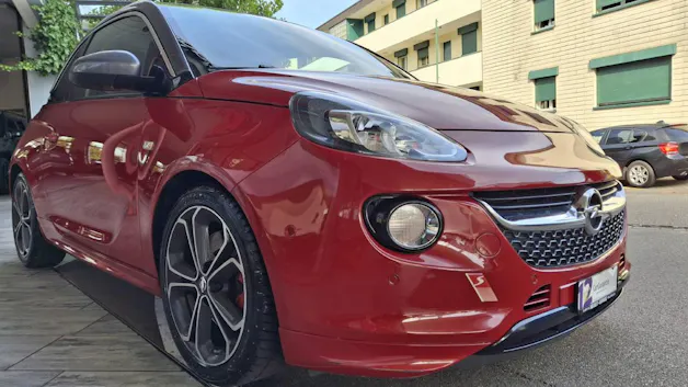 Opel Adam 1.4i Turbo S Black Jack S/S