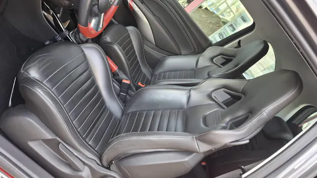 Opel Adam 1.4i Turbo S Black Jack S/S