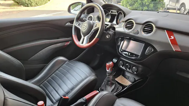 Opel Adam 1.4i Turbo S Black Jack S/S