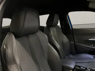 PEUGEOT 2008 e-GT Line