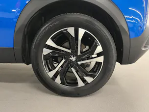 PEUGEOT 2008 e-GT Line