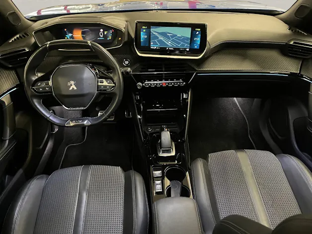 PEUGEOT 2008 e-GT Line