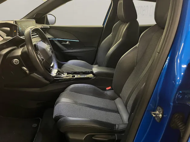 PEUGEOT 2008 e-GT Line