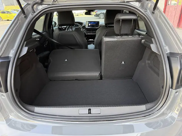 Peugeot 208 Hybrid 145 e-DCS6 GT Exclusive
