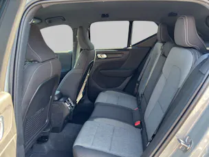 VOLVO XC40 2.0 B4 MH Plus Dark