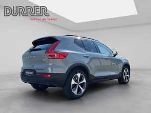 VOLVO XC40 2.0 B4 MH Plus Dark