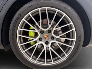 Porsche Cayenne E-Hybrid