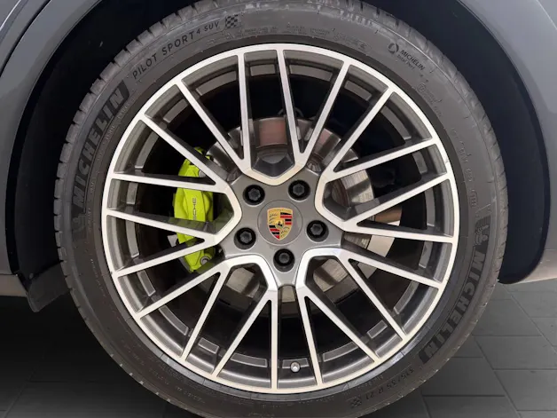 Porsche Cayenne E-Hybrid