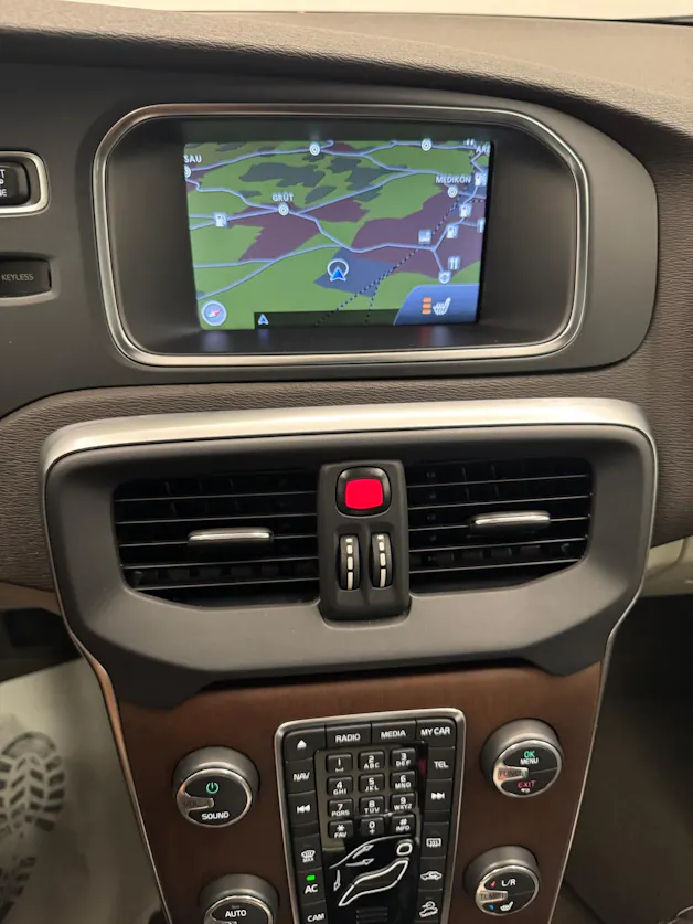 Volvo V40 CC 2.5 T5 Summum AWD S/S