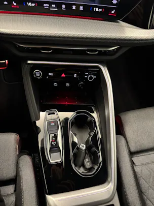 Audi Q5 SUV 2.0 TDI quattro S-Tronic