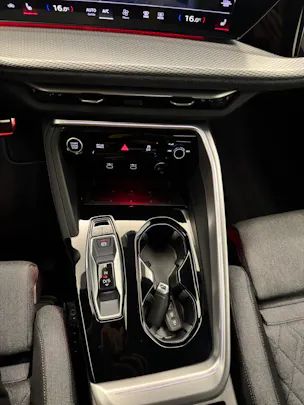 Audi Q5 SUV 2.0 TDI quattro S-Tronic