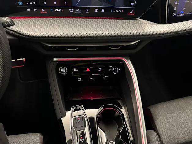 Audi Q5 SUV 2.0 TDI quattro S-Tronic