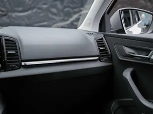 Škoda Karoq 1.5 TSI Selection DSG *Sitzheizung*Lenkradheizung*Rückfahrkamera*